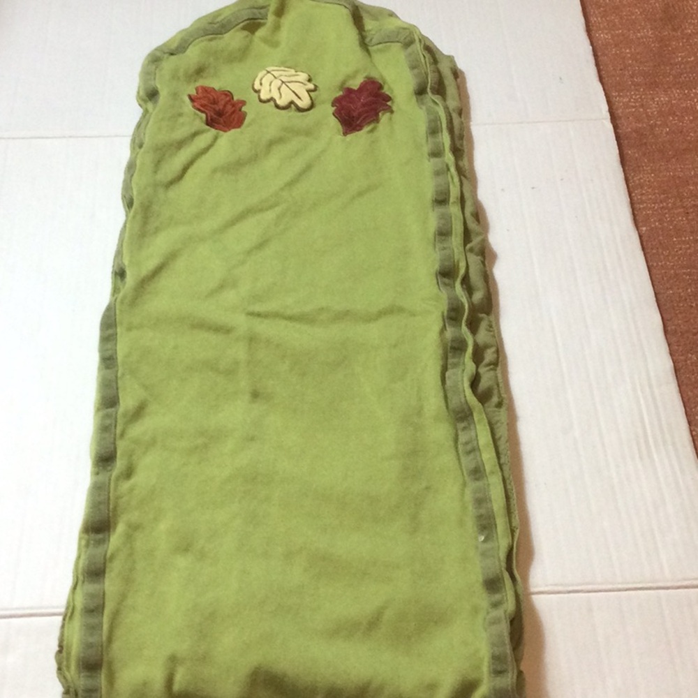 Green and Leaf Embroidered Table Runner, 60 inches